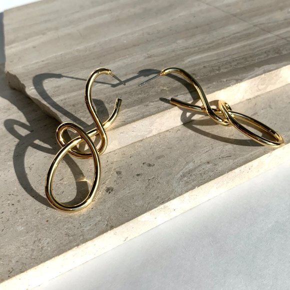 NEW~ Anthropologie Tied up Twisted Gold Drop Earrings - Picture 6 of 11